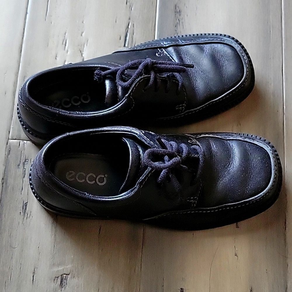 Ecco, Boys leather size 32